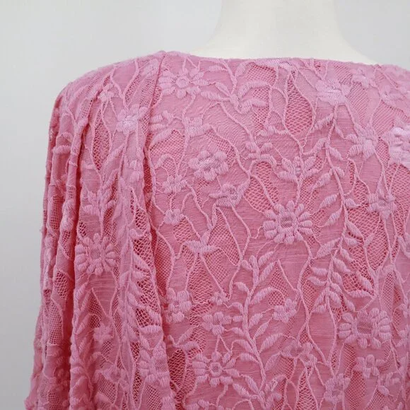 The Pyramid Collection Pink Lace Blouse - Picture 9 of 16